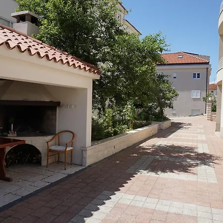 Apartament Nena & Petar *