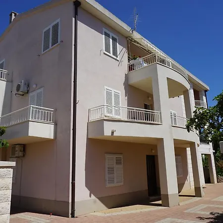 Nena & Petar Apartament Makarska