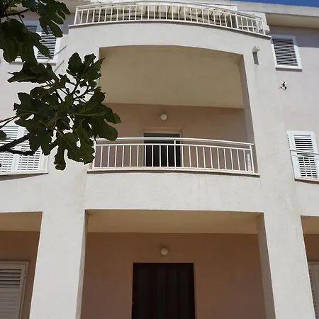 Apartament Nena & Petar *