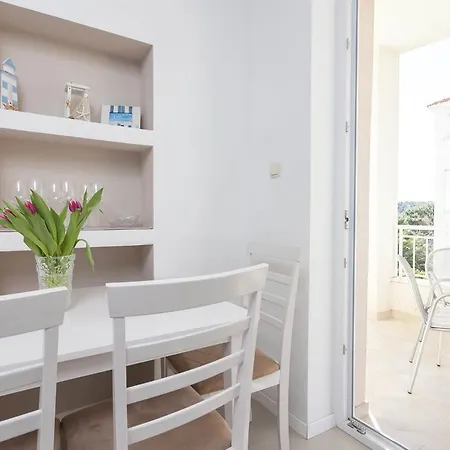 Apartament Nena & Petar *